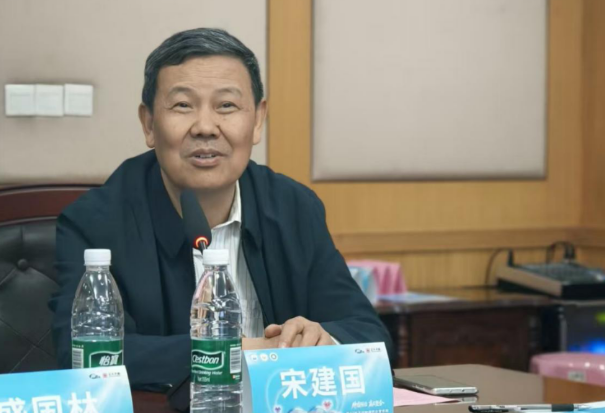 全国肿瘤防治宣传周：第32届全国肿瘤防治宣传周——义诊进六合1949.png